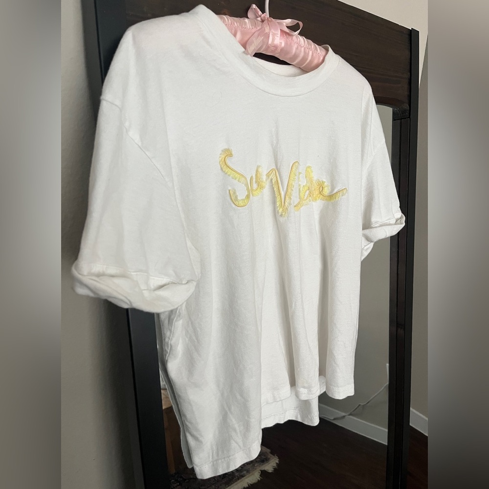 Club Monaco Classic White Tee, Large
